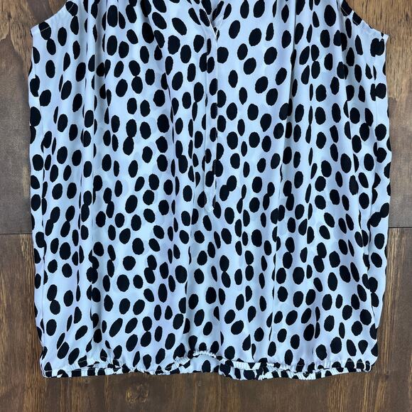Ann Taylor LOFT Womens Blouse White Black Spots Polka Dot VNeck Tank Flowy M - Picture 3 of 10